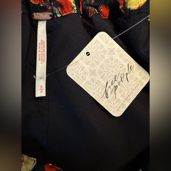 🍊 Free People Coral Tides Romper – NWT Size Small Open Back Halter 🍊 - Picture 11 of 12